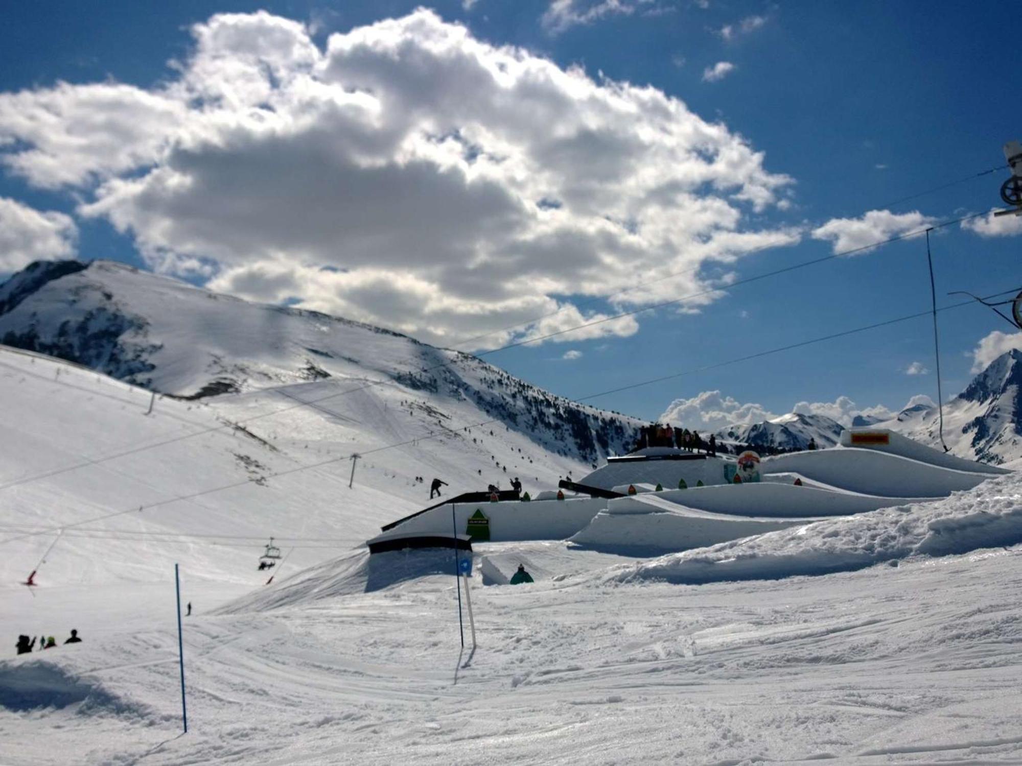Grand Duplex Pour 8 A Saint-Lary Vill. Avec Balcon, Ascenseur Et Proximite Telepherique - Fr-1-296-314 Buitenkant foto